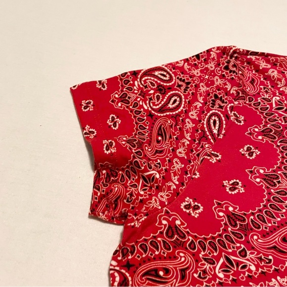 Streetwear Society Paisley Red Bandana Womens Tshirt Size XL Shirt - Picture 4 of 16
